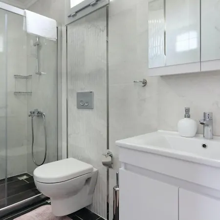 4 Bedroom With Private Pool Near Calis * Fethiye