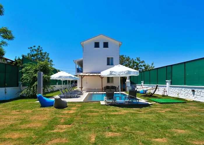 Villa 4 Bedroom With Private Pool Near Calis Fethiye