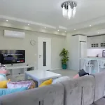4 Bedroom With Private Pool Near Calis Villa Fethiye