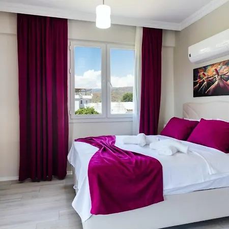 4 Bedroom With Private Pool Near Calis Willa Fethiye