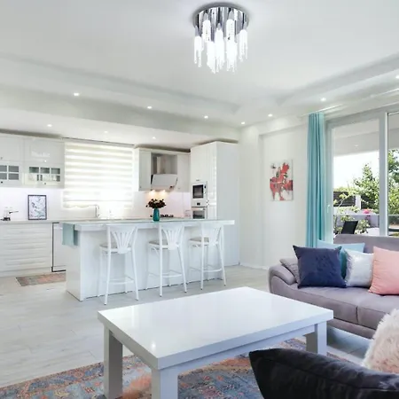 4 Bedroom With Private Pool Near Calis Willa *