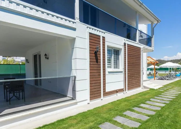 别墅 4 Bedroom With Private Pool Near Calis 费特希耶