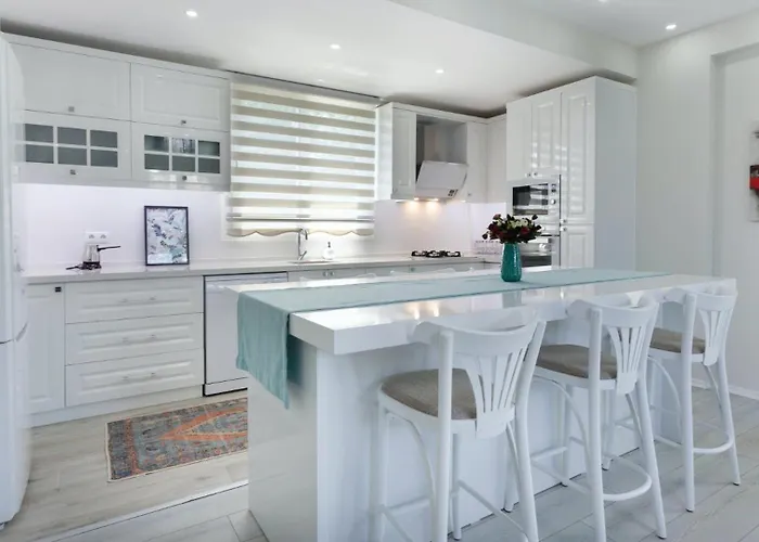 4 Bedroom With Private Pool Near Calis 别墅 *