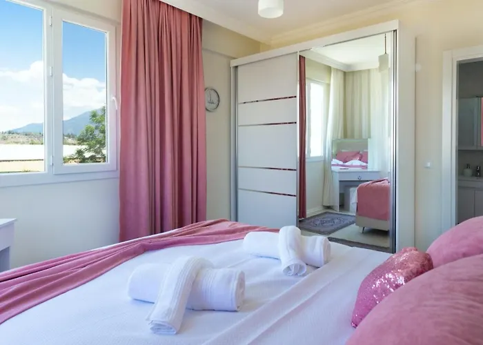 别墅 4 Bedroom With Private Pool Near Calis