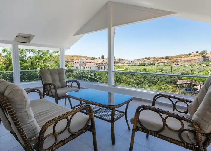 别墅 4 Bedroom With Private Pool Near Calis *